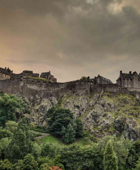 5 Haunted Spots to Visit in Edinburgh This Halloween