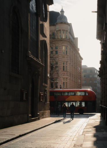 How to Find the Best Street Photography Locations