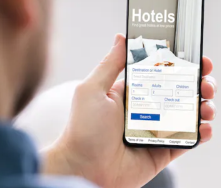 Essential Tips for Booking Lodging Online