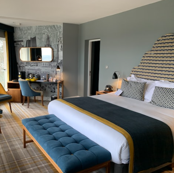 Maximize Your Stay at a Luxury Hotel: 5 Essential Tips