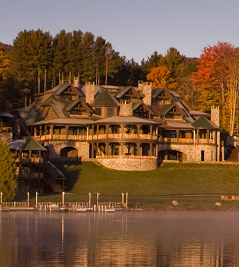 8 Essential Tips for Finding the Perfect Hotel in Lake Placid, NY