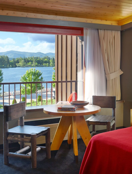 9 Essential Amenities for a Luxurious Hotel Stay in Lake Placid, NY
