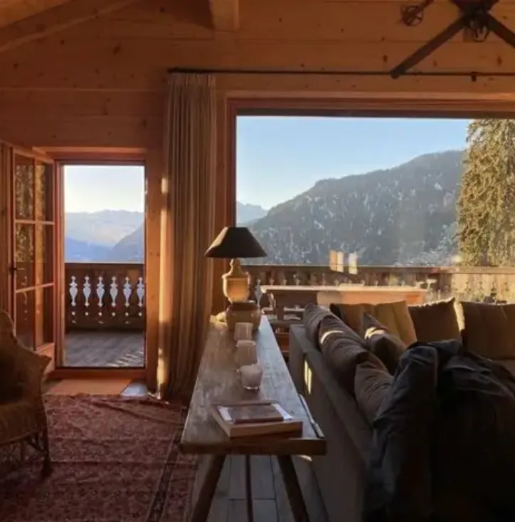 15 Cozy Cabin Weekend Ideas for Every Type of Traveler